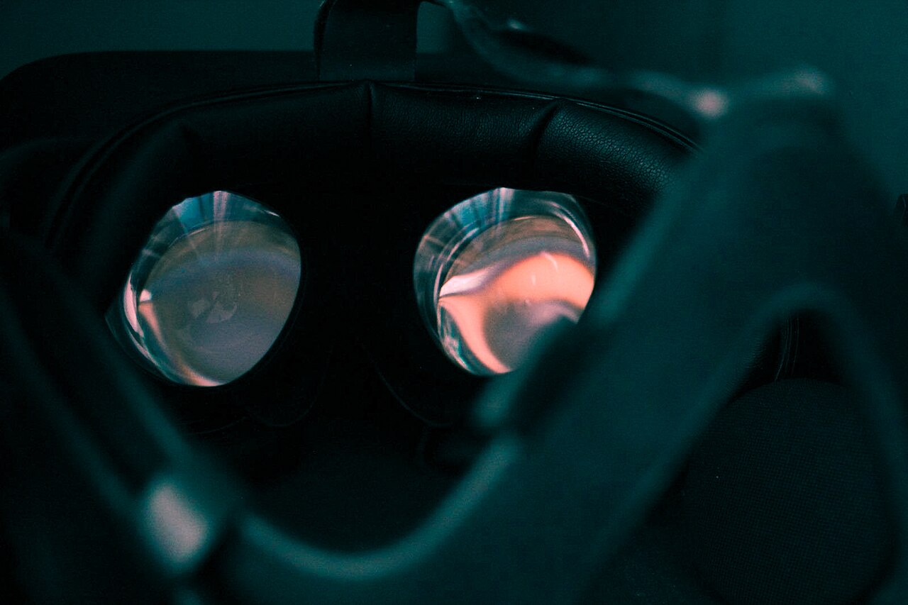 Шлем виртуальной реальности — 3D-контент Luwam