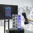3D сканер Shining 3D FreeScan UE PRO — промышленный 3D-сканер, ракурс 2